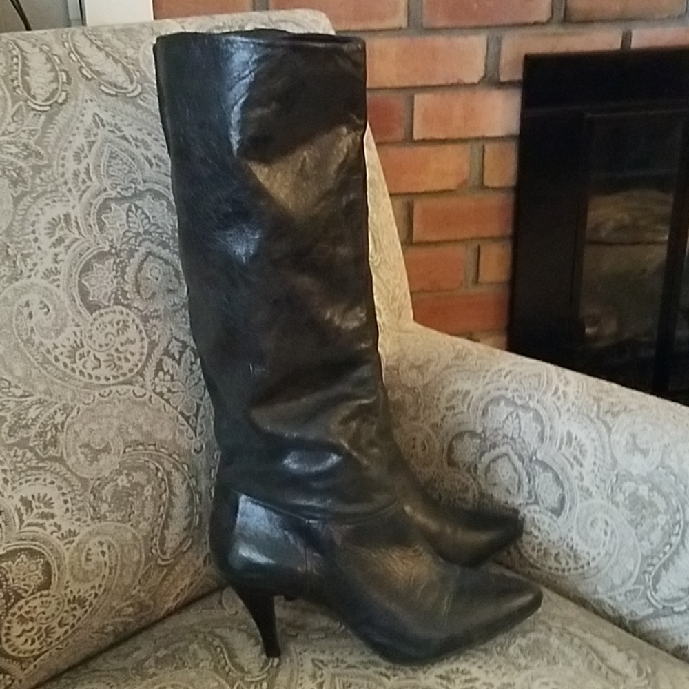 Aldo black leather boots